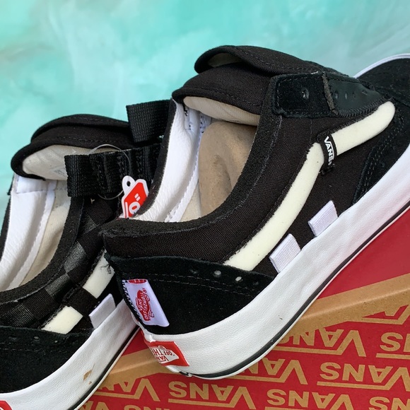 VANS OLD SKOOL CAP BLACK/TRUE WHITE WMNS - Picture 13 of 16